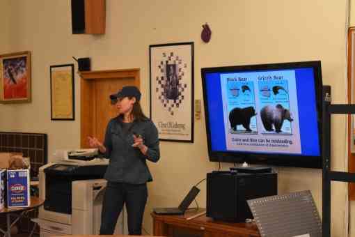 Zoe Hanley Speaking - Sauk Suiattle Bear Awareness Training - Washington