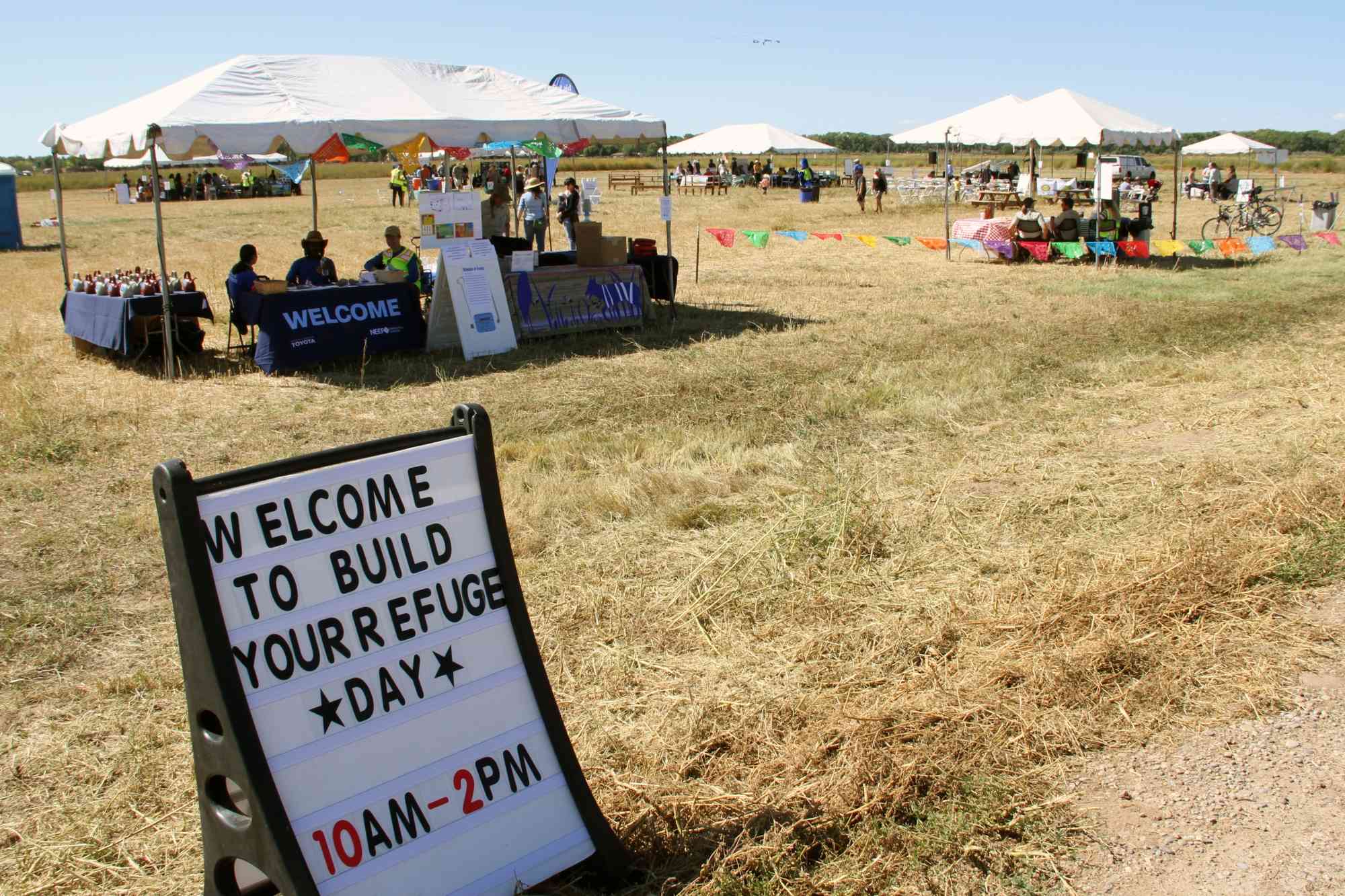 Build your refuge day Valle de Oro NWR 