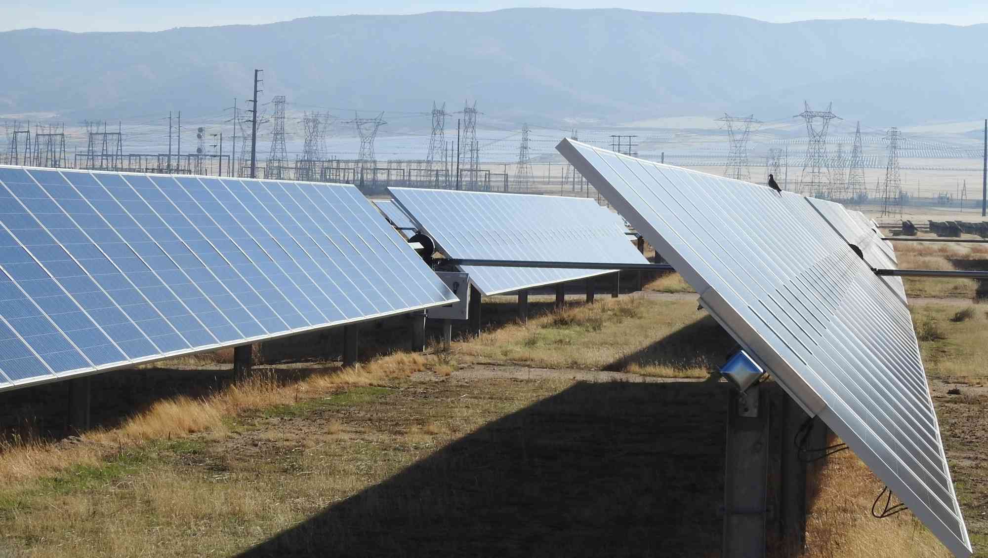 Solar panels in Antelope Valley, California 