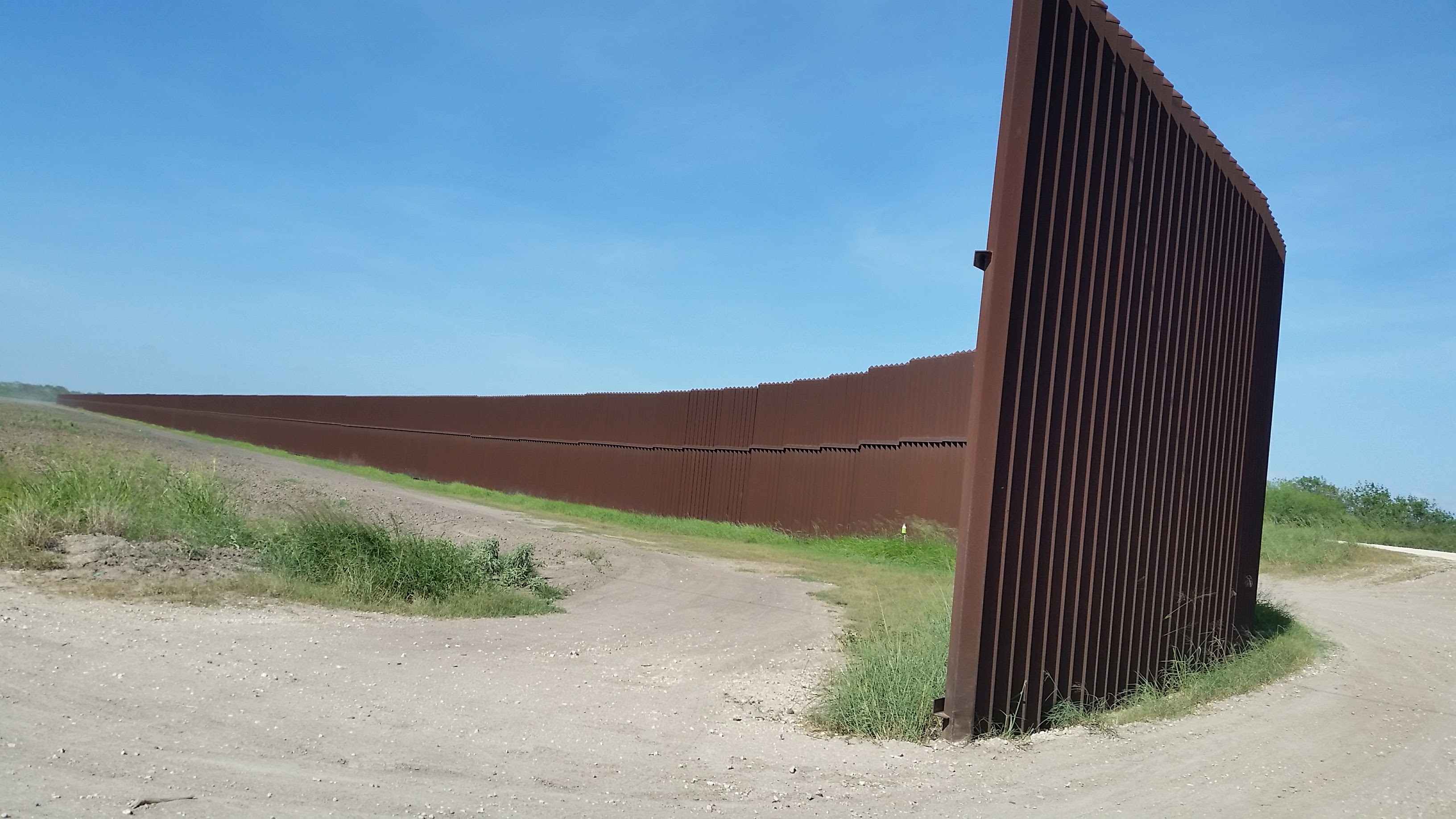 Border wall